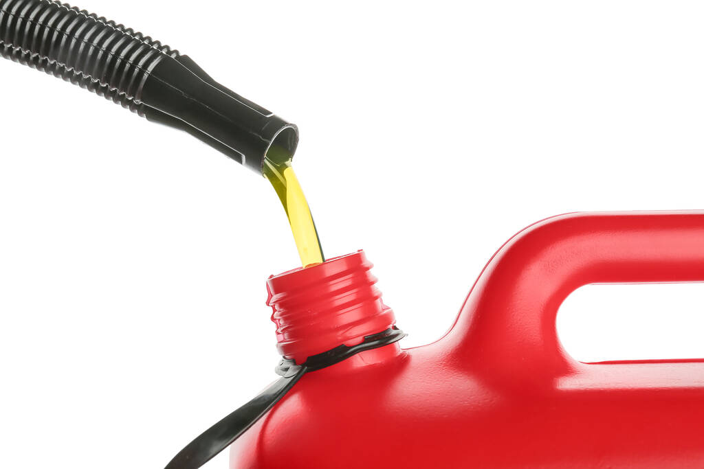 低硫市场供需仍强劲 高硫燃料油价格跟随原油指引