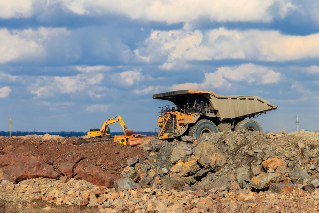 铁矿石主力早盘收涨2.24% 后市行情关注什么？